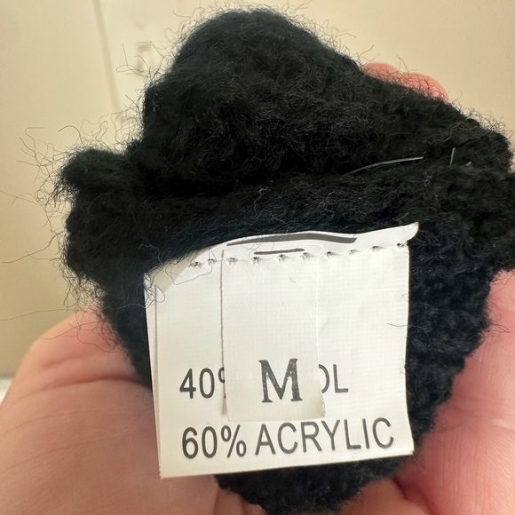 Women’s Black Light Knit Sweater - Picture 4 of 4